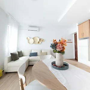  Apartamento Erytheia, Tranquilo, A 150 Metros De La Playa Y Pleno Casco Historico